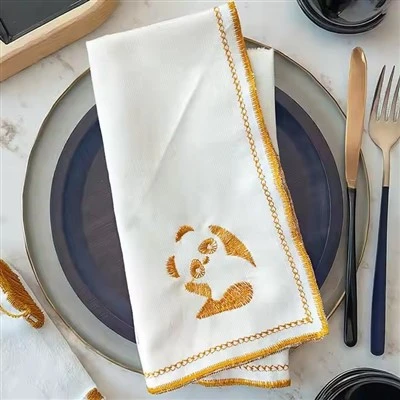 Tovaglioli ricamati in lino cinese con modello di panda